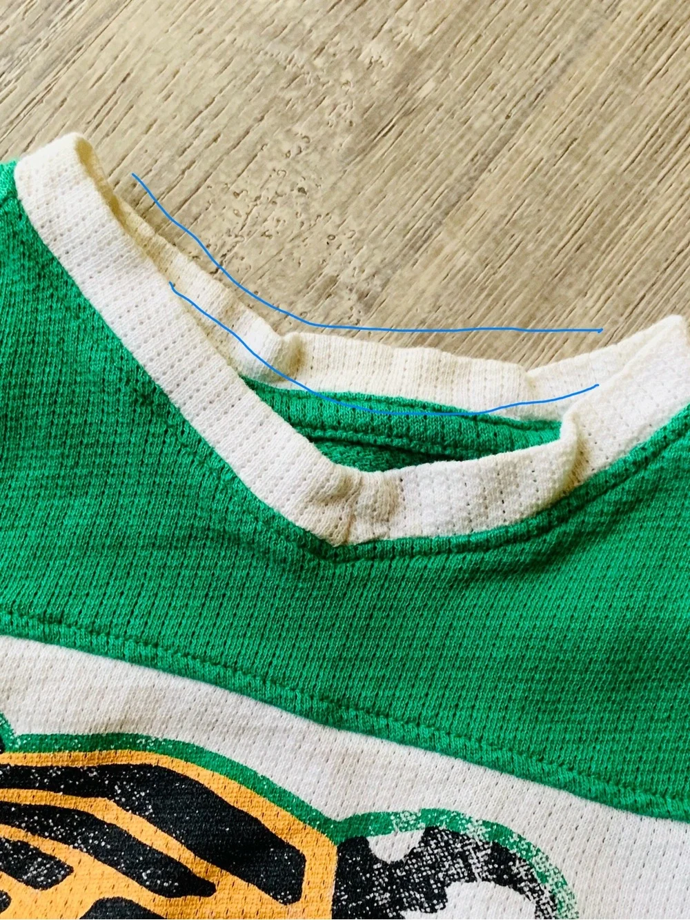 Old Navy Easy Tiger Graphic Top Boys 2T